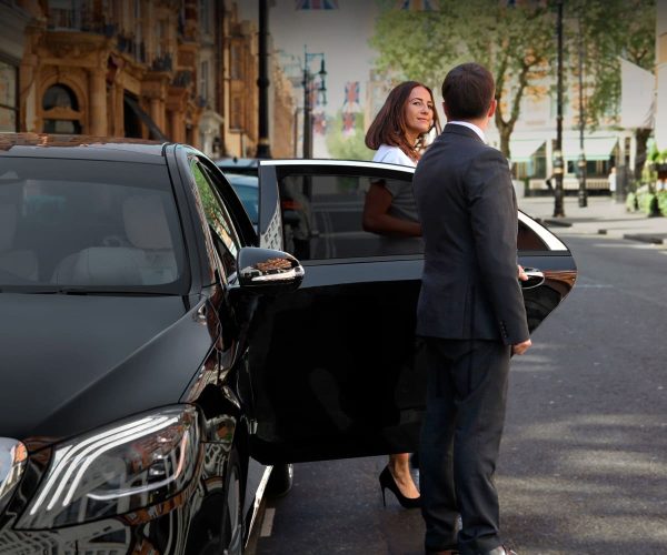 hire-car-and-driver-sydney